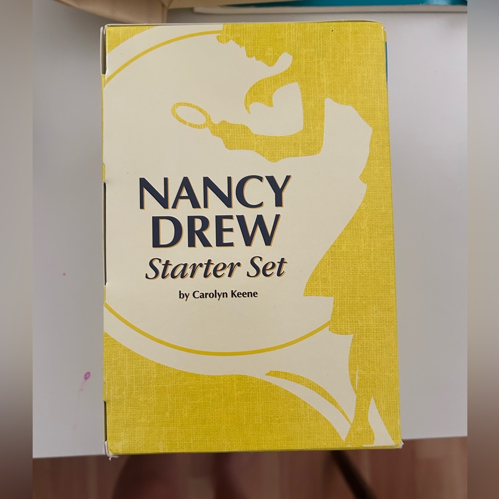 Nancy Drew Starter Set books